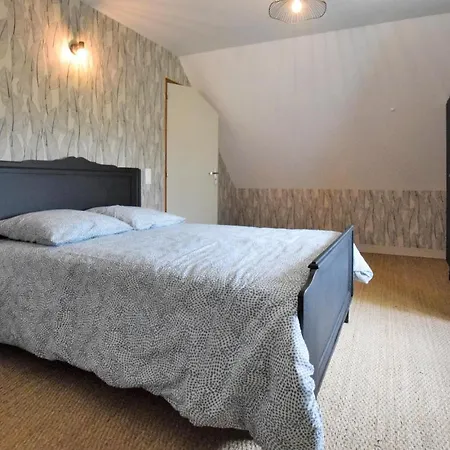 4 Bedroom Cozy In Montsenelle Holiday home